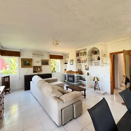 La Casa De Golondrinas Nyaraló *